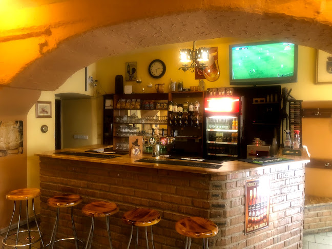 Opinii despre Rapidbar65 în Karlín - Gastronomie a pohostinství