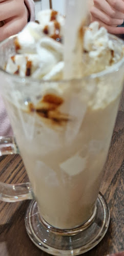 CAFE AZERET - Gastronomie a pohostinství