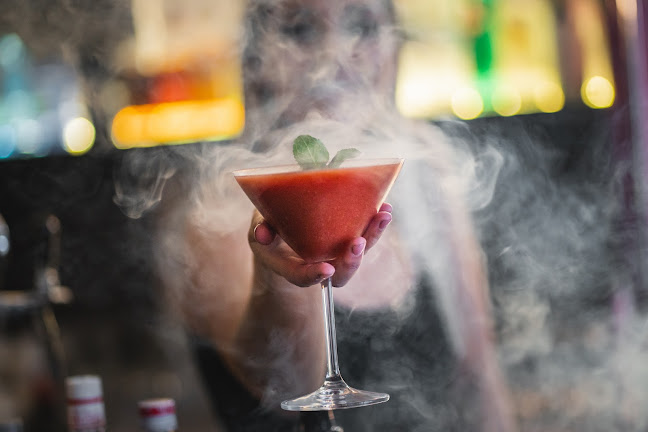 MEDÚZA Bar & Shisha Lounge