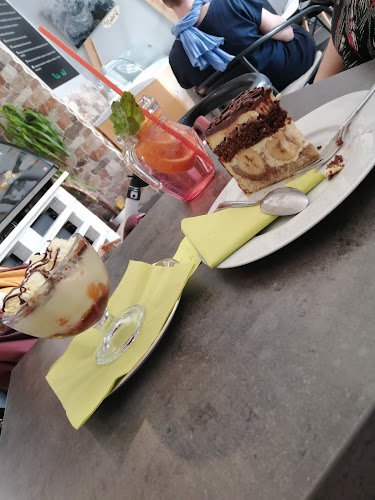 Kočičí kavárna - Gastronomie a pohostinství