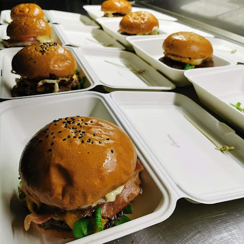 NACHUŤ foodtruck - Gastronomie a pohostinství