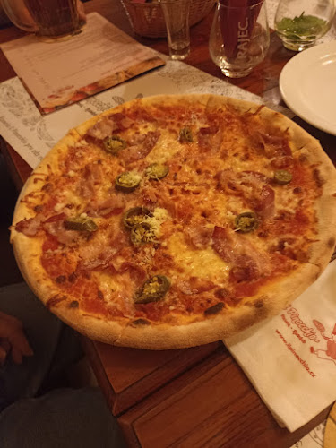 Pizzeria il Pinocchio - Gastronomie a pohostinství