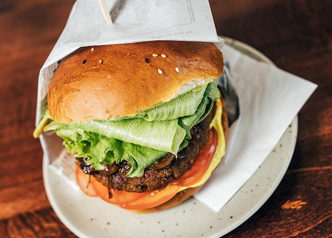 Opinii despre Fresh Bistro Coffee în Pardubice - Gastronomie a pohostinství