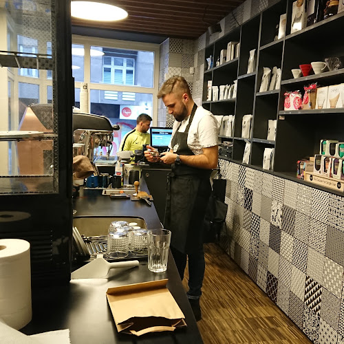 Gill's Coffee Espresso Bar