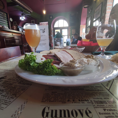 Comentarii opinii despre Restaurace Planeta Žižkov