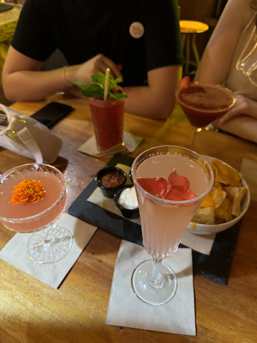 Opinii despre Orange bar în Staré Město - Gastronomie a pohostinství