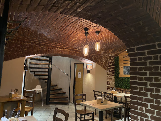 Aubergine Persian Restaurant - Gastronomie a pohostinství