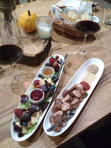 Vinárna hotelu Bonsai - Gastronomie a pohostinství