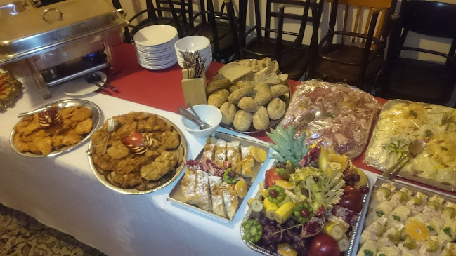 Opinii despre Salmovská Literární Kavárna în Nové Město - Gastronomie a pohostinství