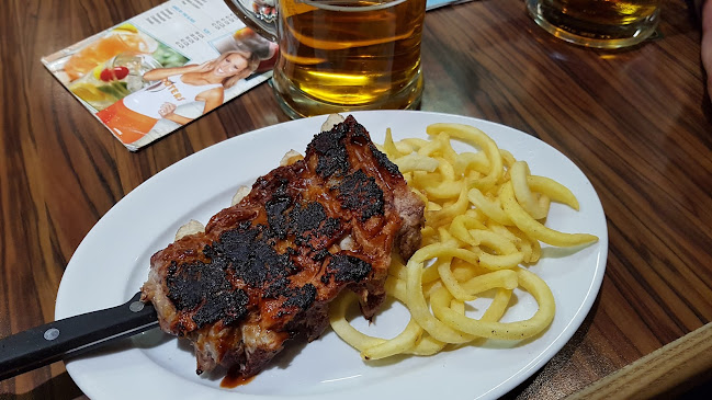 Restaurace HOOTERS Havelská