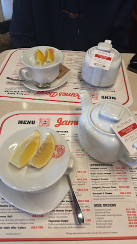 Comentarii opinii despre James Dean Prague