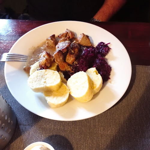 Pod Vyšehradem - Gastronomie a pohostinství