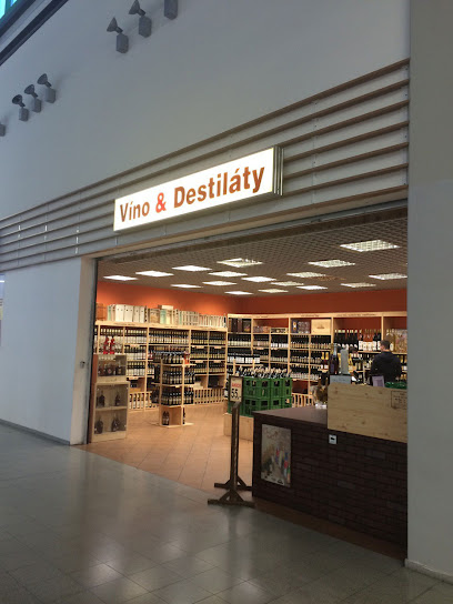 Víno & Destiláty