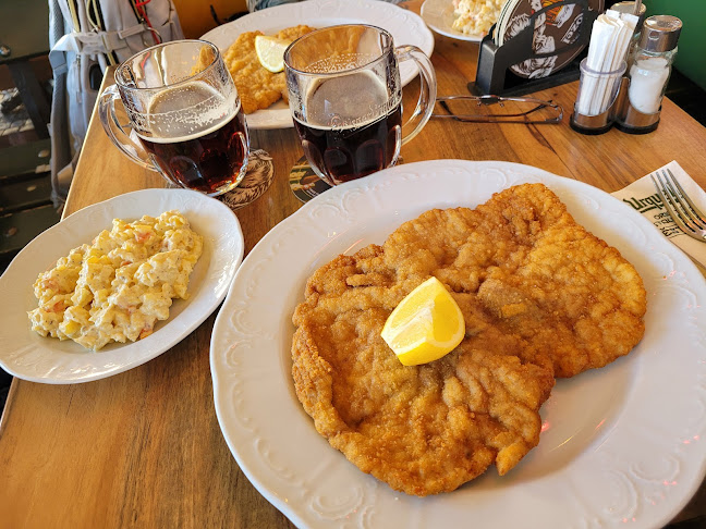 Opinii despre Staroměstská restaurace în Staré Město - Gastronomie a pohostinství