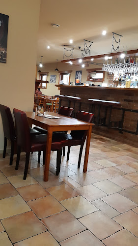 Comentarii opinii despre RETRO COFFEE & BAR - Sokolov