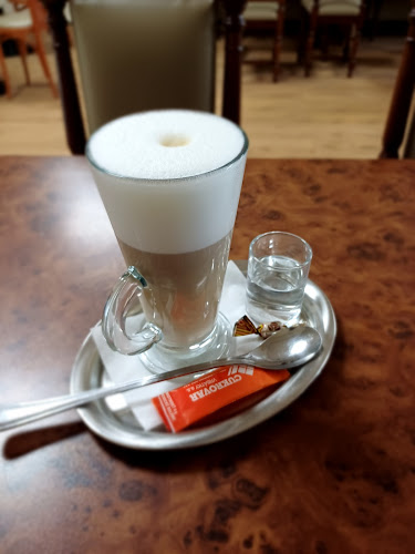 Opinii despre Cukrárna Jadran în České Budějovice - Gastronomie a pohostinství