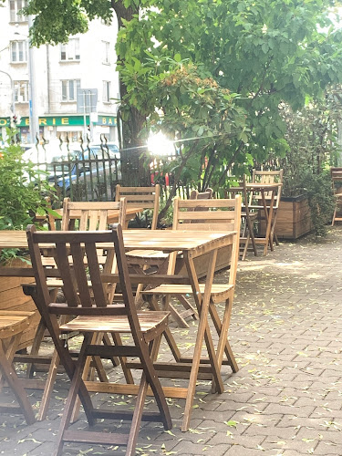 Čechova 310 /1, 170 00 Praha 7-Bubeneč