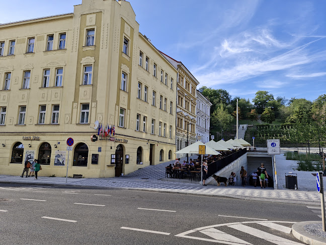 Comentarii opinii despre Restaurace Planeta Žižkov