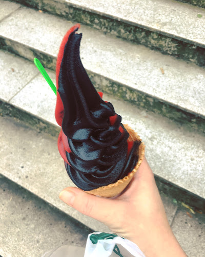 Zmrzlinová nebesa - Praha