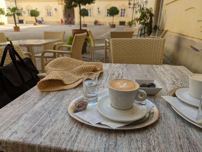 Opinii despre Chokolito - Čokoládovna Valtice în Valtice - Gastronomie a pohostinství