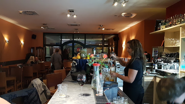 CITY CAFE - Gastronomie a pohostinství