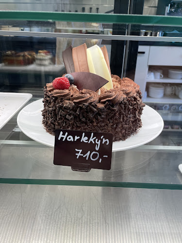 Opinii despre Cukrářství Viktoria - výrobna în Praha 4 - Gastronomie a pohostinství