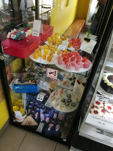 Opinii despre cukrárna u Berušky Praha 9 în Praha 9 - Gastronomie a pohostinství