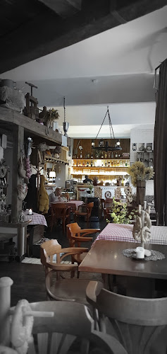 Comentarii opinii despre Mama Lucy