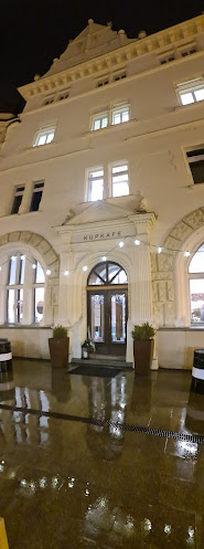 KUPKAFE - Město