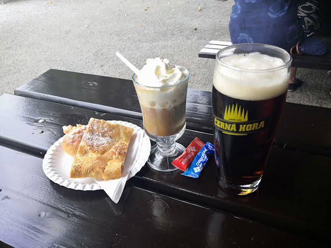 Hostinec U Zvěřinů & zahrádka - Gastronomie a pohostinství