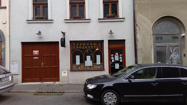 Comentarii opinii despre Vinotéka Trojklenbí