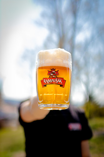 Pivovarská hospůdka s bowlingem Rampušák