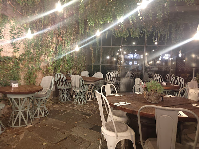 Cathedral Café - Staré Město