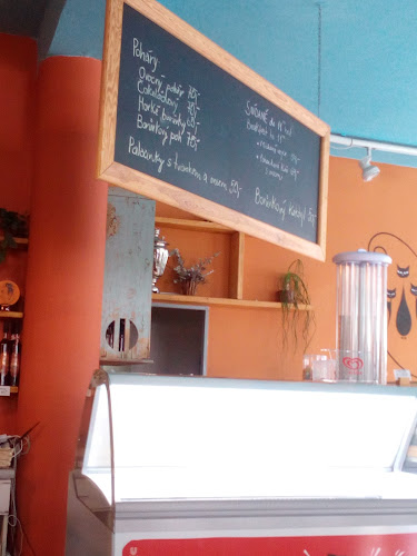 Opinii despre Kavárna u tří koček în České Budějovice - Gastronomie a pohostinství