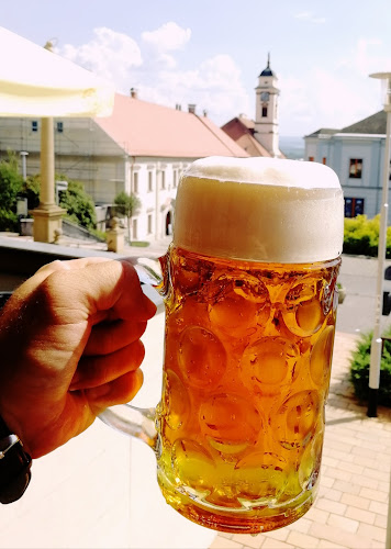 Mariánské nám. 2187, 688 01 Uherský Brod 1