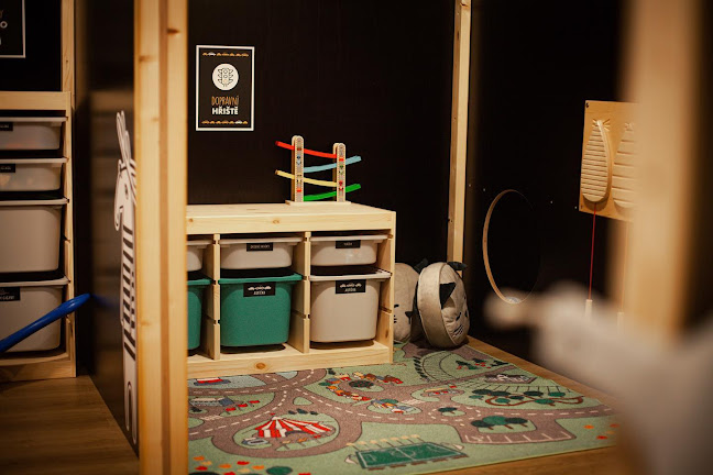 Crowd Cafe - Gastronomie a pohostinství