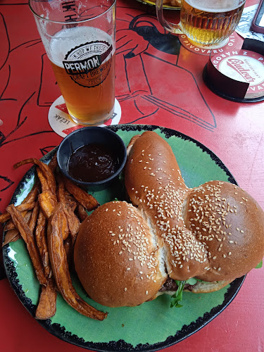 Bejzment - Gastronomie a pohostinství