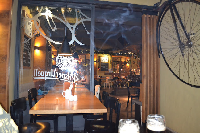 Tachovské nám. 79/1, 130 00 Praha 3-Žižkov