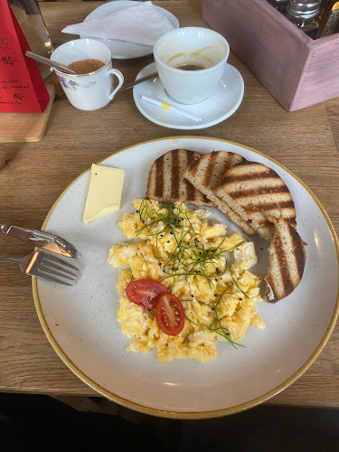 Comentarii opinii despre Kavárna Matice