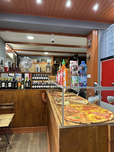 Johnny Pizza Bistro (Takeaway)