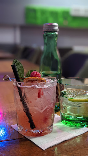 Food & Lounge by Shi-Shi - Gastronomie a pohostinství