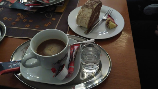 Opinii despre Medová kavárna în Plzeň - Gastronomie a pohostinství