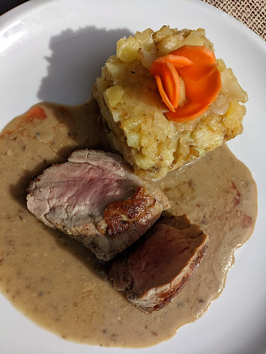 Comentarii opinii despre U Hollara