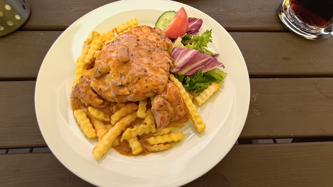 Comentarii opinii despre Restaurace Na Křižovatce