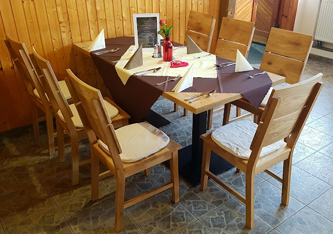 Restaurace Pod Kapličkou - Gastronomie a pohostinství