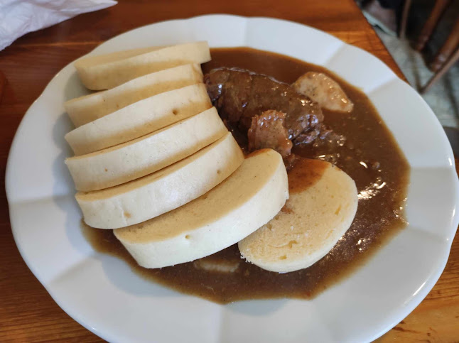 Restaurace a penzion U Hájků