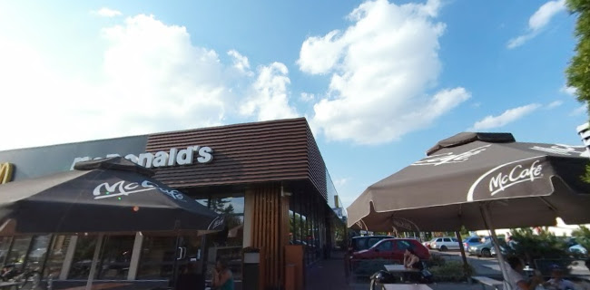 Opinii despre McDonald's în Hradec Králové - Gastronomie a pohostinství