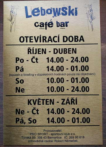 Opinii despre Lebowski Café Bar în Nové Město - Gastronomie a pohostinství