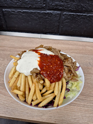 Opinii despre Bistro Friends - Kebab în Ostrava - Gastronomie a pohostinství