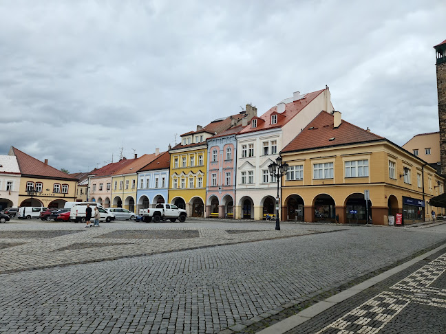 Zámecká restaurace v Jičíně - Gastronomie a pohostinství